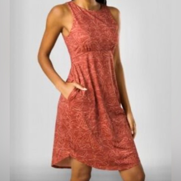 Prana Emerald Lake Dress in Rust Floret size Medium - Picture 2 of 2